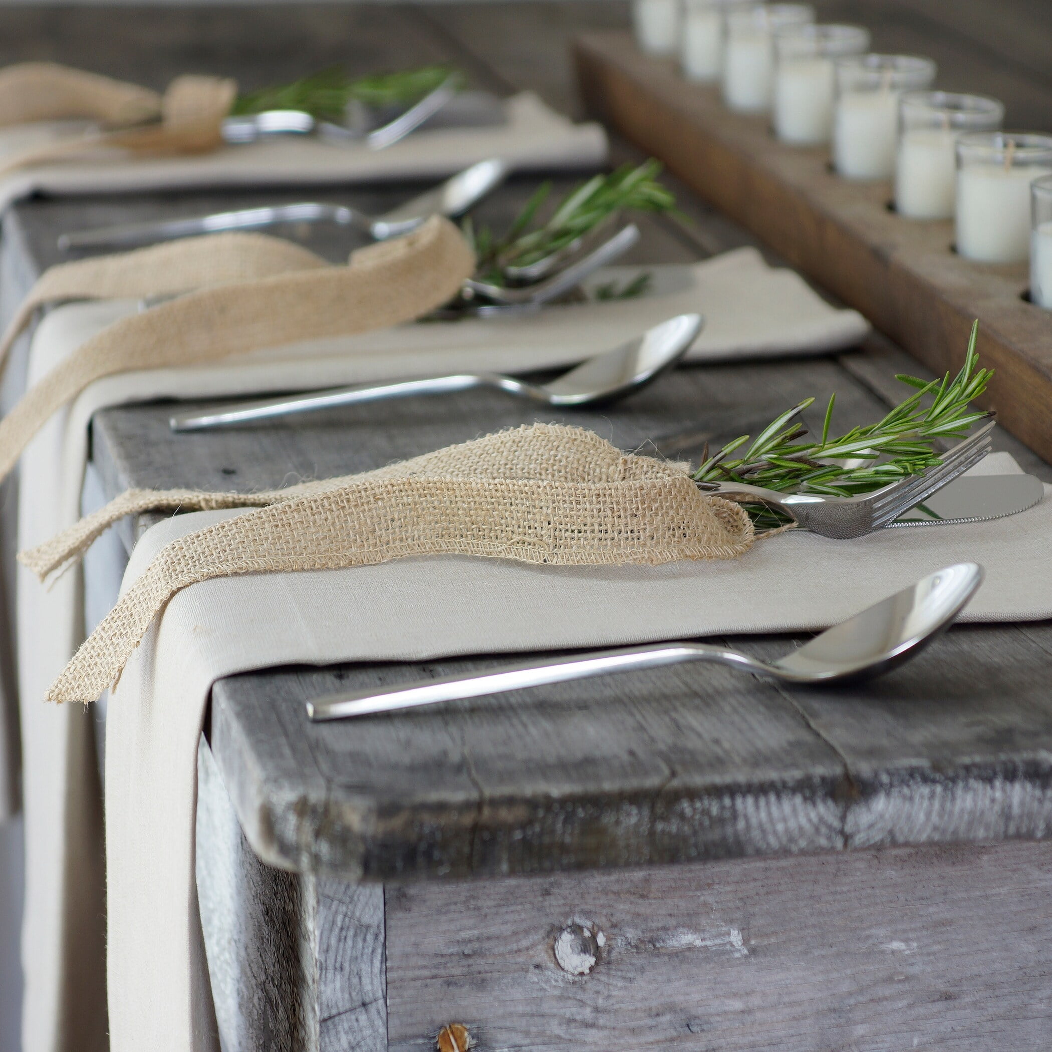 Natural Linen Boxed Table Tissue Set of Four