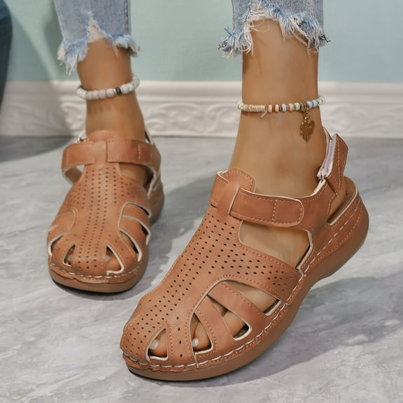 Viluyesy Womens Flat Sandals, Ankle Strap Arch Support Closed Toe Summer Casual Walking Shoes Brown