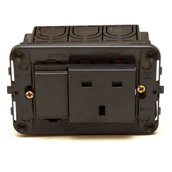 Vimar Boat Socket Outlet 20221.L | European 2P+E 13A 250V Rinker Gray