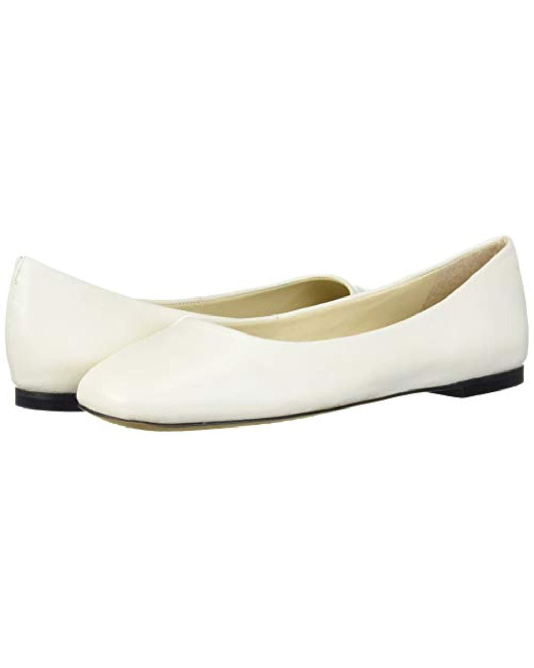 Vince Camuto Women's BICAnna Ballet Flat Warm White Leather Round