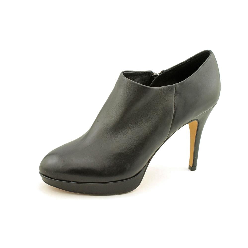Vince camuto top elvin platform booties