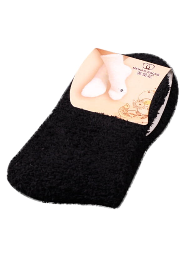 3 Pairs Fuzzy Socks Crew Socks for Women Thermal Socks Slipper Socks with Grips Slipper Socks Fluzzy Socks Plush Socks Black One Size