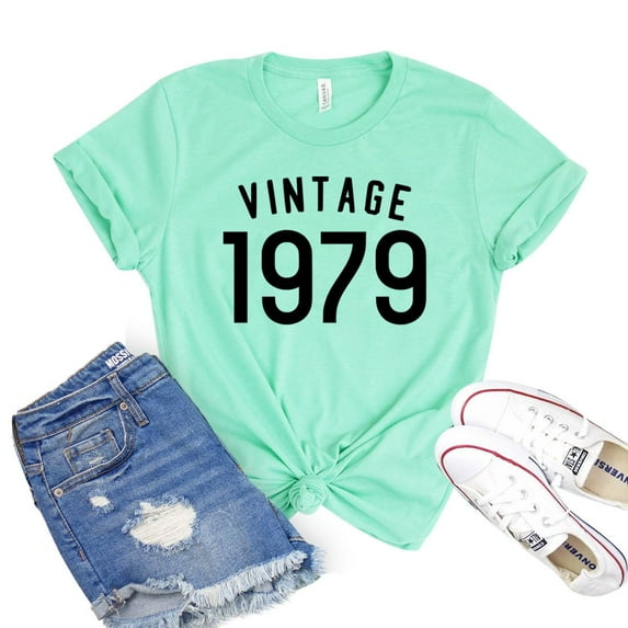 Vintage 1979 T-shirt 42nd Birthday Shirts Party Tshirt Gift For Mom Turning 42 Tee Women's Celebration Shirt
