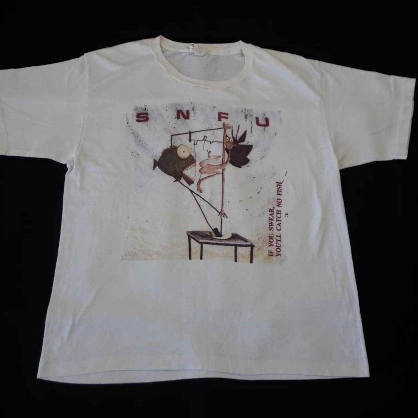 Authentique écharpe vintage  Valentino