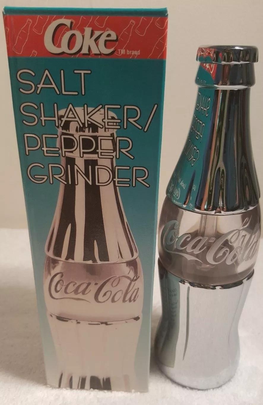 Vintage 1990's Coca Cola Salt Shaker / Pepper Grinder Die-Cast Chrome Diner Collection