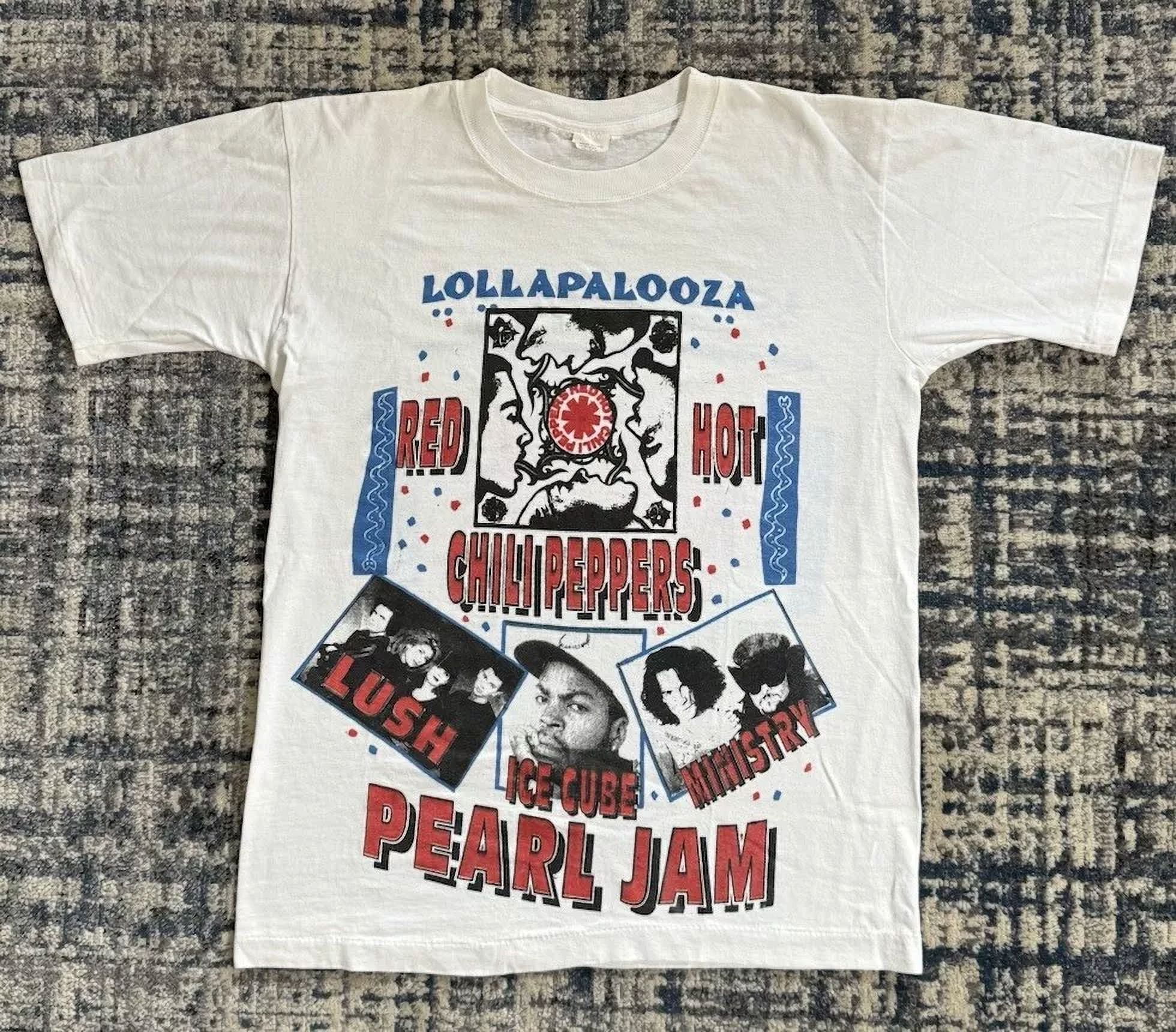 Vintage 1992 Lollapalooza Concert T Shirt Red Hot Chili Peppers 