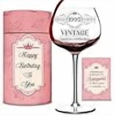 Vintage 1995 Engraved Wine Glass - 30th Birthday Gifts for Her, 30 Year Old Women Gift, 1995 Woman Wine Glass, Turning Thirty Present, 30th Birthday Gifts Ideas for Daughter, Wife, Sister, Ladies