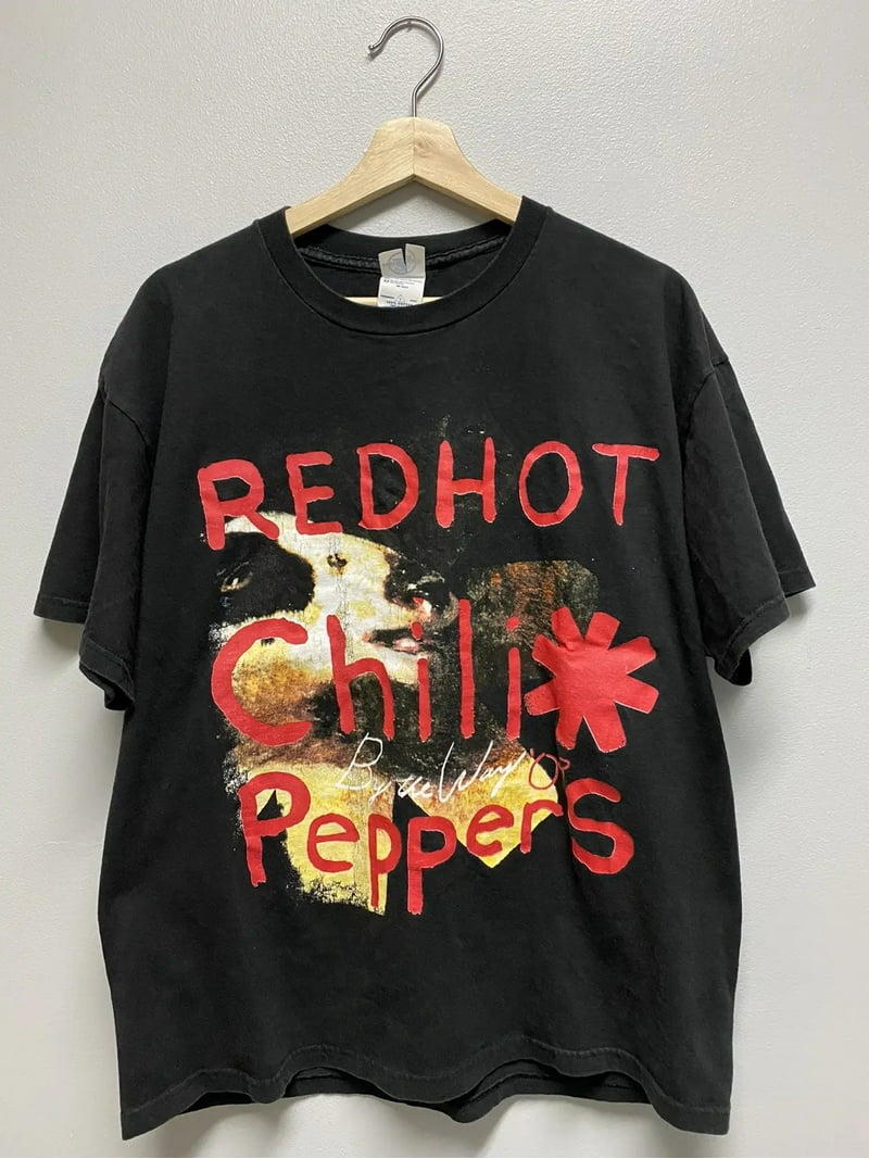 RED HOT CHILI PEPPERS Tシャツ Amazon.com: Red Hot Chili Peppers T Shirt Flea Skull Band
