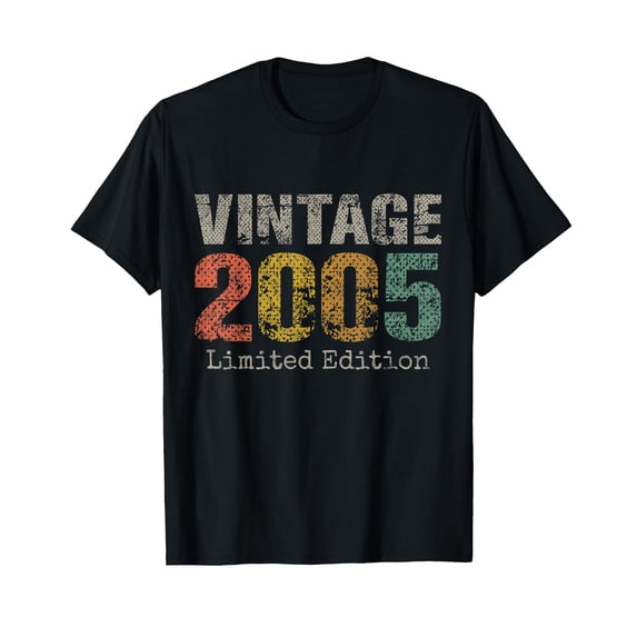 Vintage 2005 Text 21st Birthday Gift Men Women 21 Year Old T-Shirt