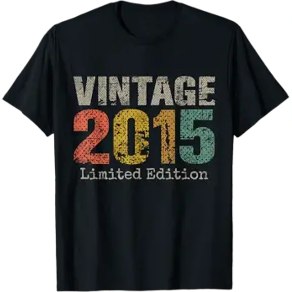 Vintage 2015 Text 11th Birthday Gift Boy Girl 11 Year Old T-Shirt