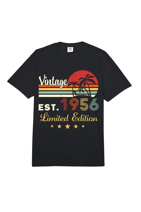 Vintage 70th Birthday Decoration T-Shirt for Men, Comfort Colors, Fun Retro Design for Celebrating 70 Years