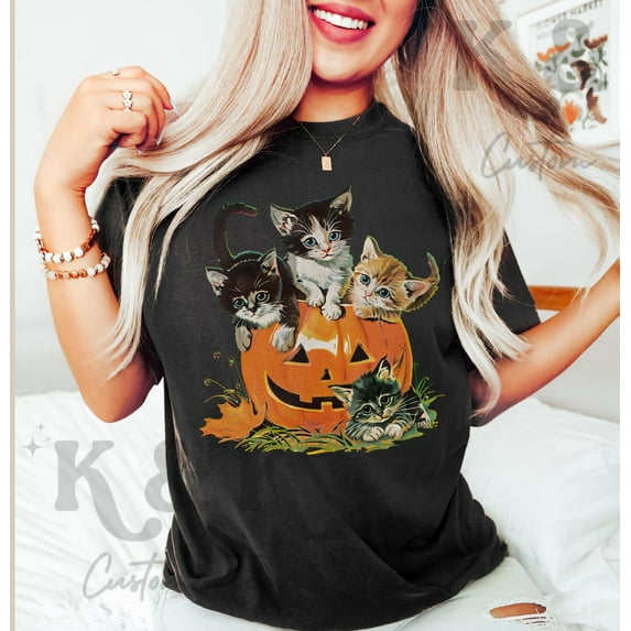 Vintage 90s Cat Halloween Shirt, Retro Halloween Shirt, Spooky Season Tee, Pumpkin Shirt, Halloween Shirt, Vintage Halloween Shirt