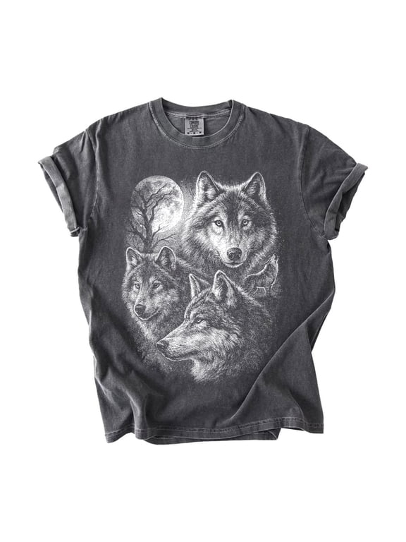 Vintage 90s Howling Wolf Graphic T-Shirt, Grunge Retro Gothic Nature Tee, Y2K Wildlife Gift