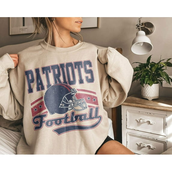 Vintage 90s StyleNew England Football Vintage Patriot Sweatshirt, Vintage New England Fan Gift Crewneck Fans Gift,Sand Color,Size XL