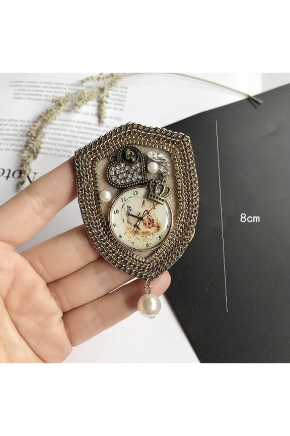 Vintage Accessory Brooch Pins