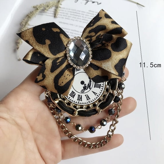 Vintage Accessory Brooch Pins