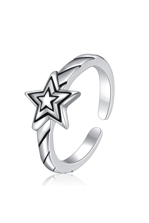 Vintage Adjustable Five-Pointed Star Ring: Geometric Design, Thai Silver Finish, Fashionable Womens Jewelry for Daily Wear