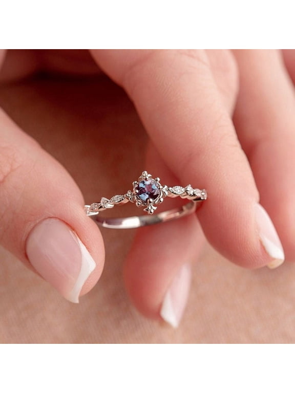 Vintage Alexandrite Engagement Ring: Color Change Stone Round-Cut Promise Ring