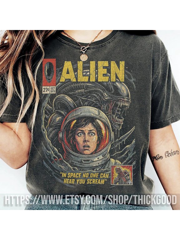 Vintage Alien Movie 1979 Comic Graphic T-shirt