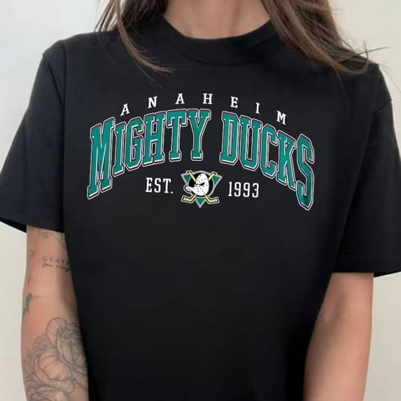 Vintage Anaheim T-Shirt, Shirt Mighty Style 90s Vintage Unisex T-Shir, DucksRetro Sunday Footbal T-Shir, Trendy Football Shirt for Game Day T-Shir