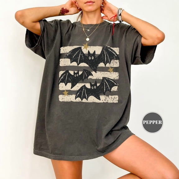 Vintage Bat Halloween T-Shirt, Retro Spooky Season Tee, Comfort Fall Top