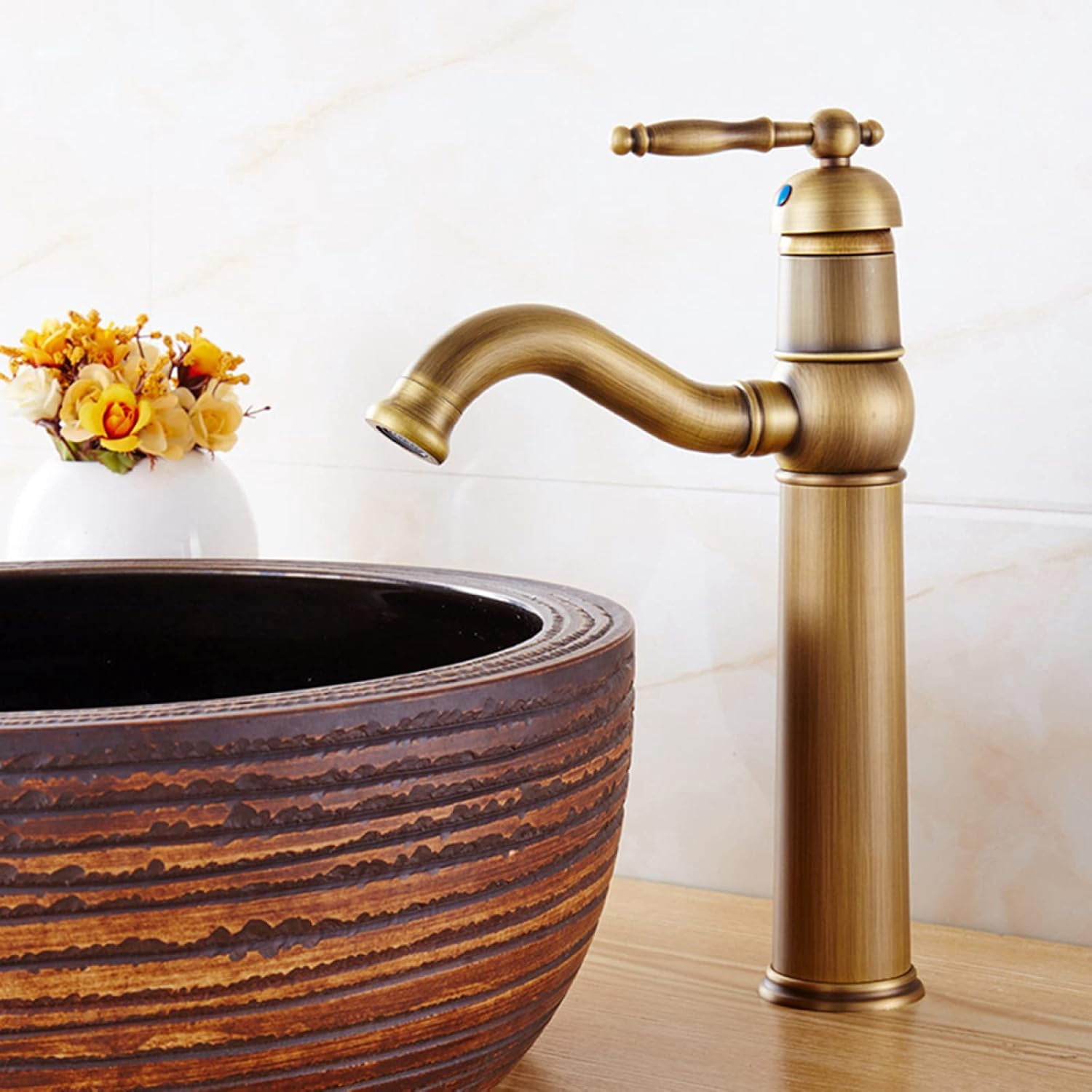 Vintage Bathroom Faucet, 360 Degree Swivel Spout Bathroom Sink Faucet, Cold/Hot Water Basin Tap, Bathroom Sink Faucet Single Handle, High