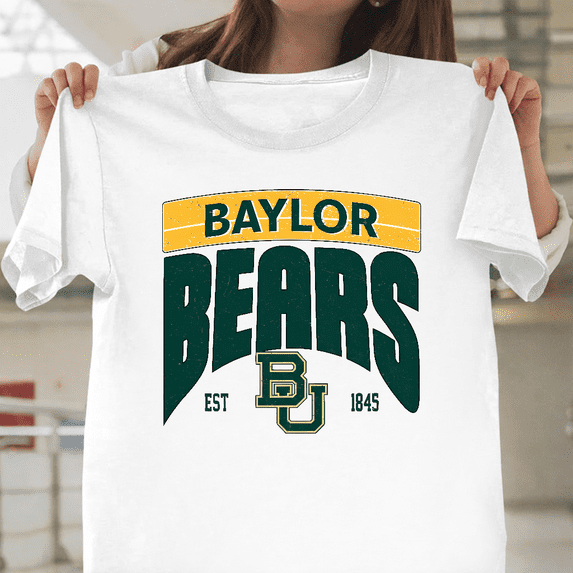 Vintage Baylor Bears University Basketball Fan Graphic Unisex T-Shirt, up to size 3XL.