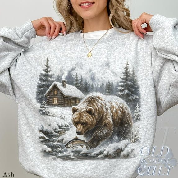 Vintage Bear Cabin Sweatshirt | Winter Wilderness Wildlife Pullover