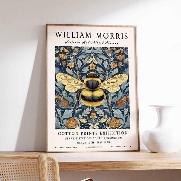 Vintage Bee And Floral Botanical Pattern Illustration poster Wall Art Decor 16x24 UNFRAMED