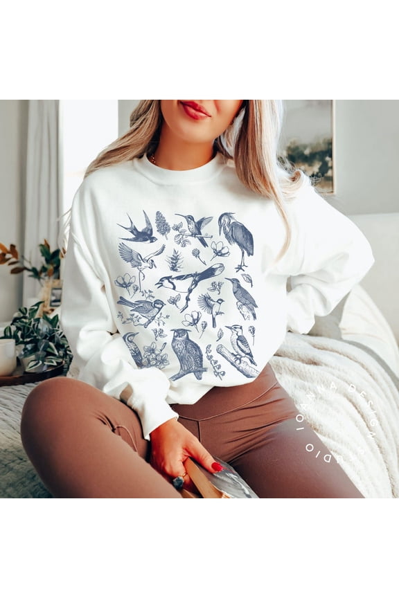Vintage Birdwatcher Sweatshirt Cozy Nature Lover Floral Cottagecore Apparel Bird Lover Wildlife Blue Jay Owl Heron Sweater Women Sweatshirt All Size S-5XL