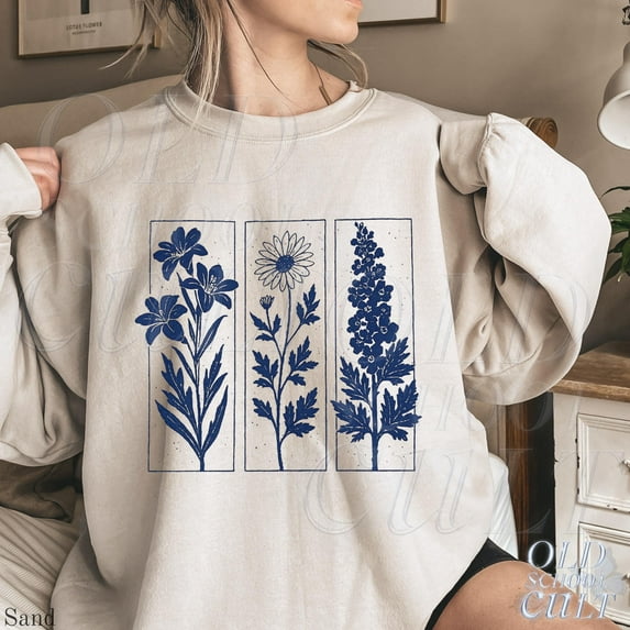 Vintage Botanical Flowers Sweatshirt | Minimal Nature Art Pullover