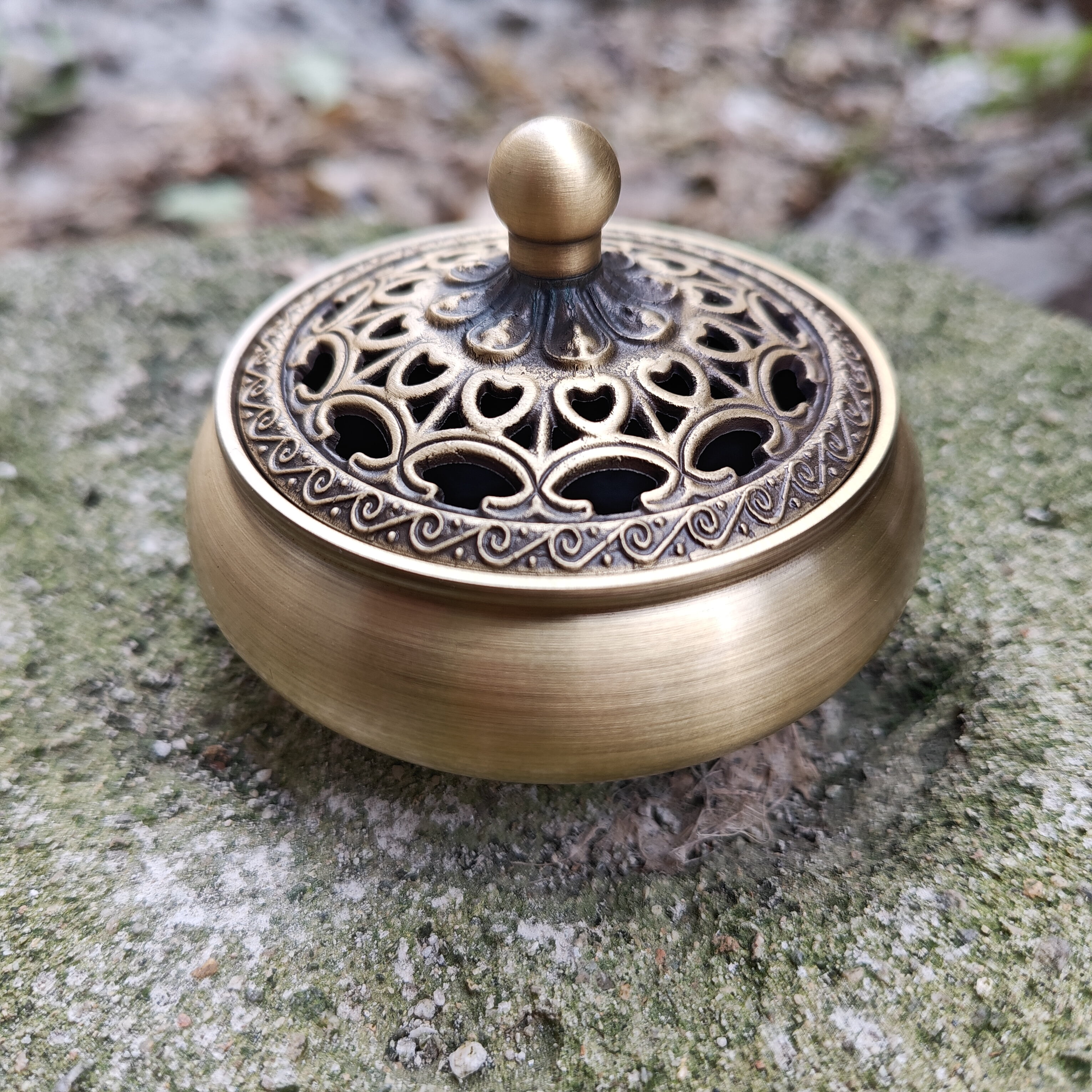 Vintage Bronze Buddha Censer Incense Burner Unique Ritual  Incense holder, Tibet culture Brass Ash catcher censer Incensory Decorative