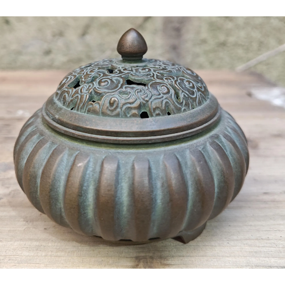 Vintage Bronze Buddha Censer Incense Burner Unique Ritual Incense holder, Tibet culture Brass Ash catcher censer Incensory Feng shui decor