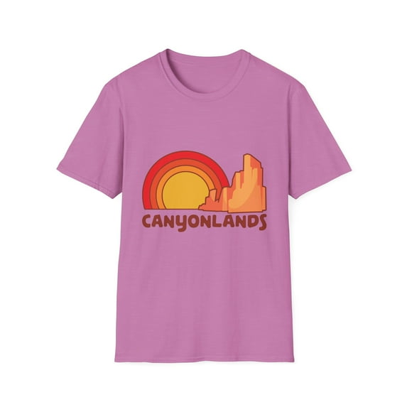 Vintage Canyonlands Wilderness Distressed Gifts | Retro Towering Pinnacles Graphic Men Women Unisex Softstyle T-Shirt