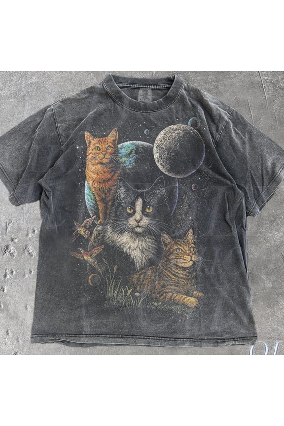 Vintage Cat T-Shirt Galaxy Cosmic Cats Graphic Tee Retro 90S Style Space Animal Shirt Moon Stars Celestial Top Gift For Cat Lovers DARK HEATHER Unisex S-5XL Hot Trending Shirt, Vintage Birthday Gift