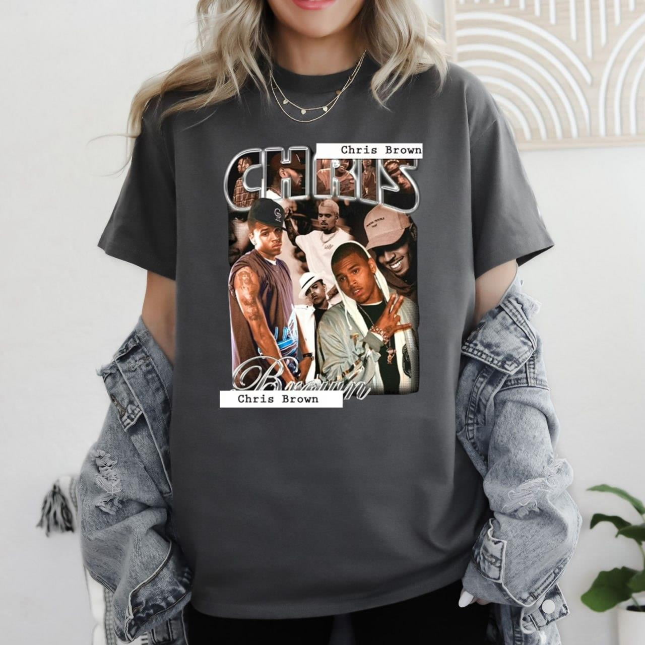 Vintage Chris Brown T-Shirt The unisex soft-style, T-Shirt Beautiful.