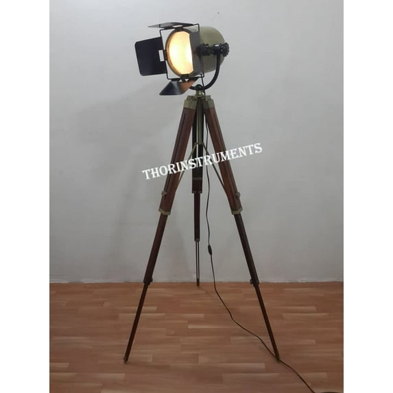 Vintage Design Spot Light Lamp With Brown Wooden Three Fold Tripod Stand