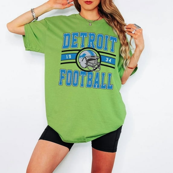 Vintage Detroit Football Tshirt For Man Woman, Unisex Sports Gear, Football Game Day Shirt, Detroit Fan Tee, Vintage Lion Tee