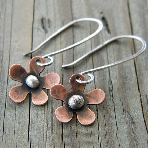 New Vintage Ethnic Copper Flower Drop Earrings for Women Tribal Ancient Copper Metal Dangle Earrings