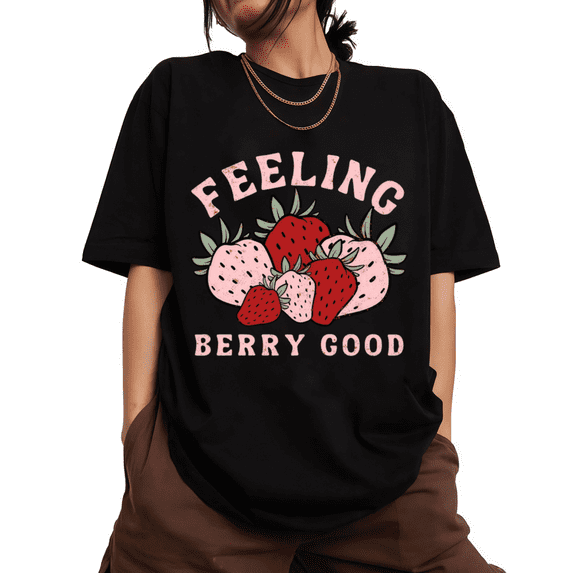 Vintage Farmers Market Stroll Retro Washed Strawberry Cluster Print Cropped Boxy Cotton Black S-5XL Tops