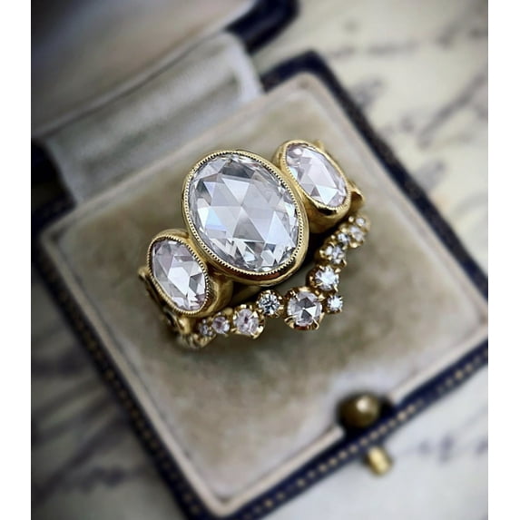 Vintage Female Square Big Crystal Ring Classic Gold Silver Color Love Ring Cute Zircon Flower Rings For Women