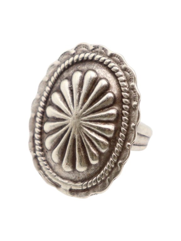 Vintage Floral Ring
