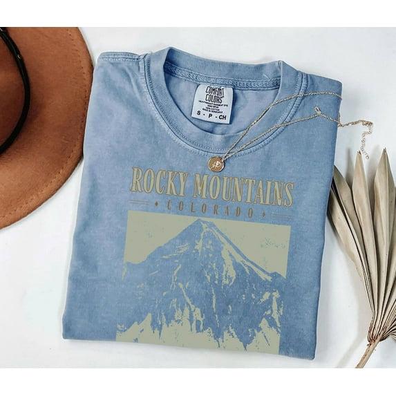 Vintage Floral Wildflower T-Shirt – Boho Cottagecore Botanical Tee, Pressed Flowers Shirt Gift for Gardeners