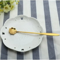 Vintage Flower Shape Stainless Steel Tea Coffee Spoon - Elegant and Delicate Design, Comfortable Size for Soup, Condiments - Ideal for Coffee Shops, Bars,Restaurants Gold