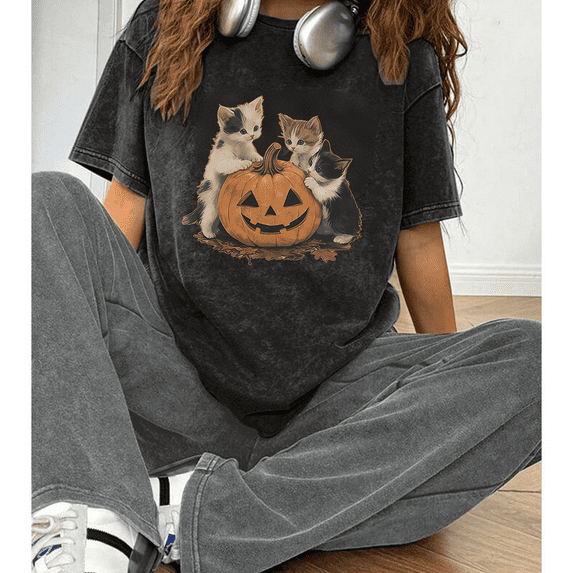 Vintage Halloween Pumpkin Print T-shirts Cute Cat Lovers Graphic Tees Short Sleeve Casual Acid Washed Tops for Daily Outfits Cotton Shirts Black,L