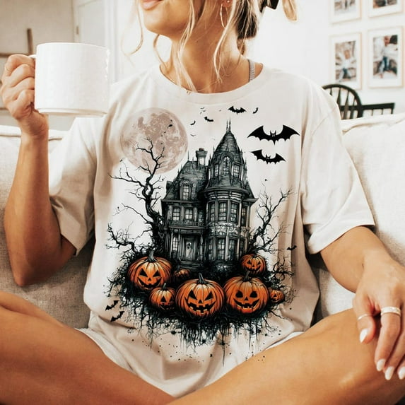 Vintage Halloween T-Shirt, Retro Spooky Scene Tee with Bats and Pumpkins, Cute Fall Graphic Shirt, Classic Halloween Vibes Outfit