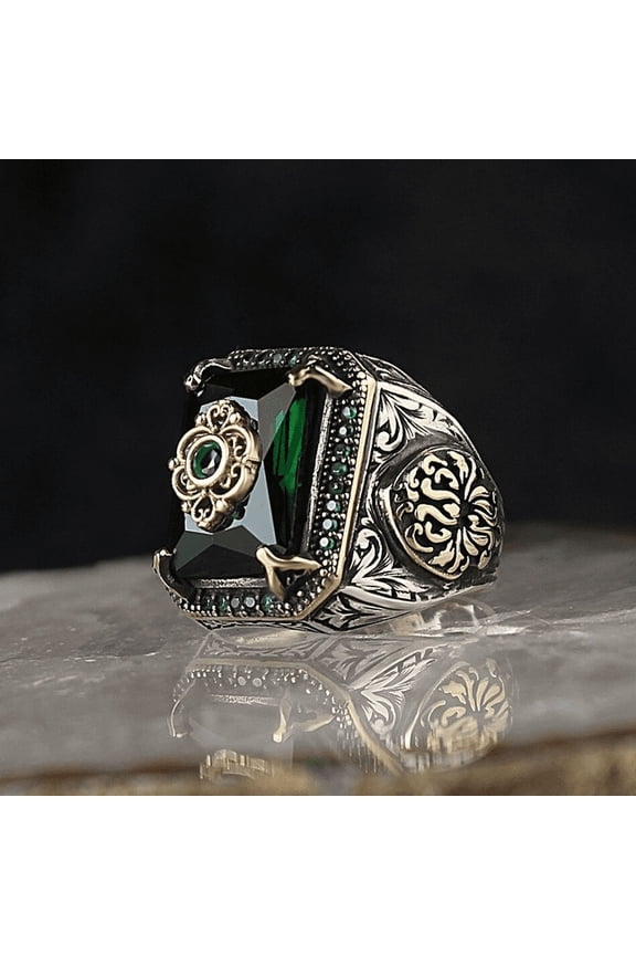 Vintage Handmade Turkish Signet Ring for Men Women Ancient Silver Color Carved Eagle Ring Green Zircon Inlay Punk Motor Biker