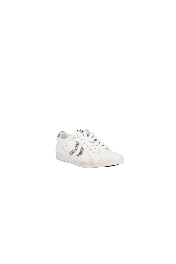 | Levels Low Top Sneakers | White | Size 5
