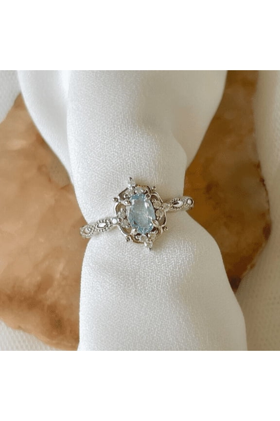 Vintage Helio Aquamarine Ring in Silver