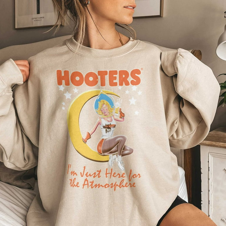 Vintage hooters sweatshirt hot sale